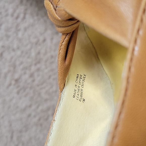 Sandals - Picture 5 of 6